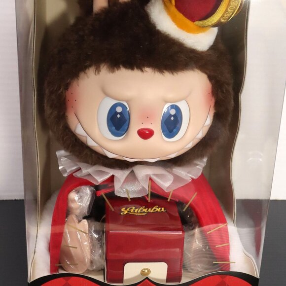 Labubu KING & Queen Plush Doll Set Let's Checkmate Pop Mart Authentic In Hand - Picture 3 of 14